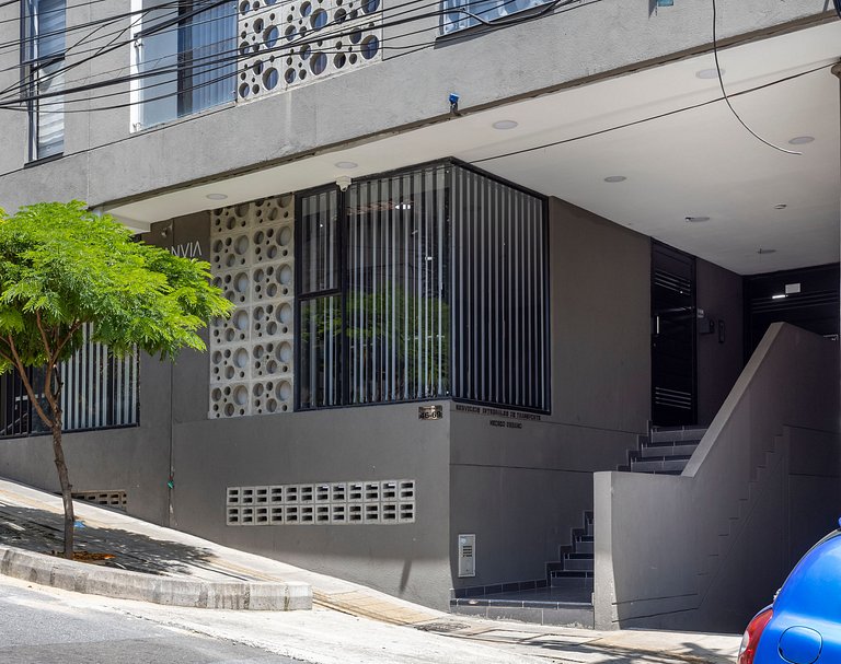 Cómodo y central loft con balcón